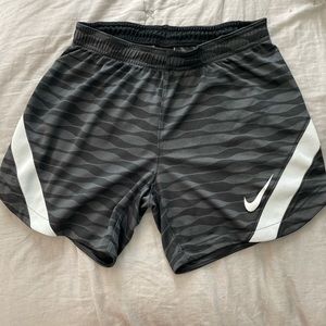 nike athletic shorts